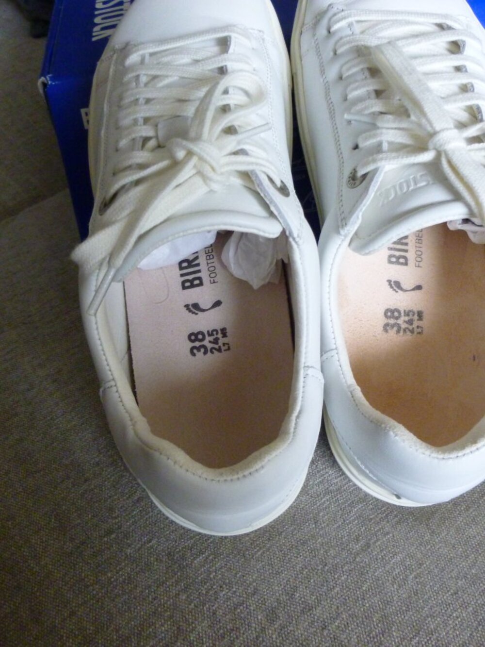 Womens BIRKENSTOCK 'Bend Low' White Leather Sneakers Size 38/8 Medium - Picture 3 of 13
